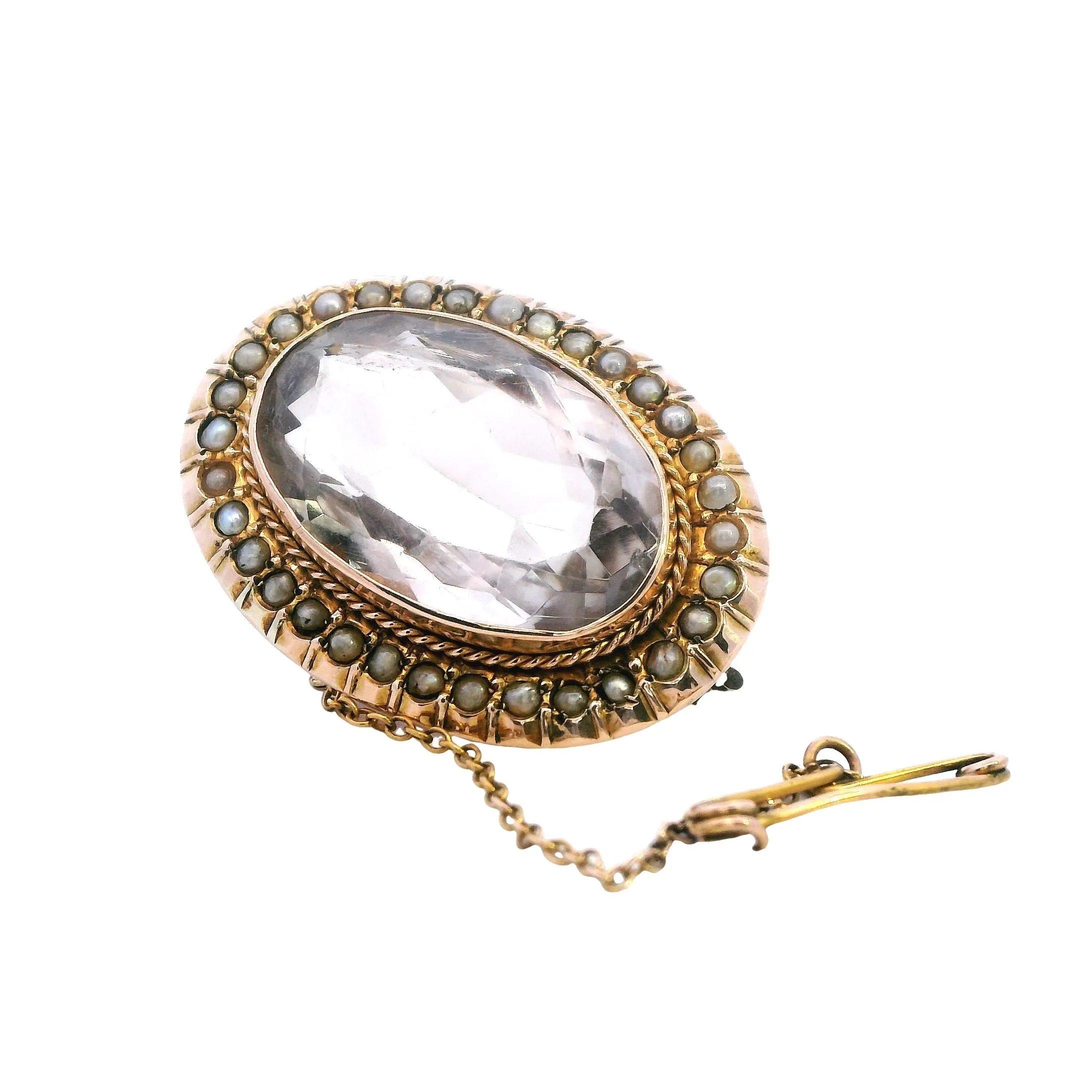 Chic Elegance: 9ct Yellow Gold Pearl & Quartz Brooch - Vintage Glamour