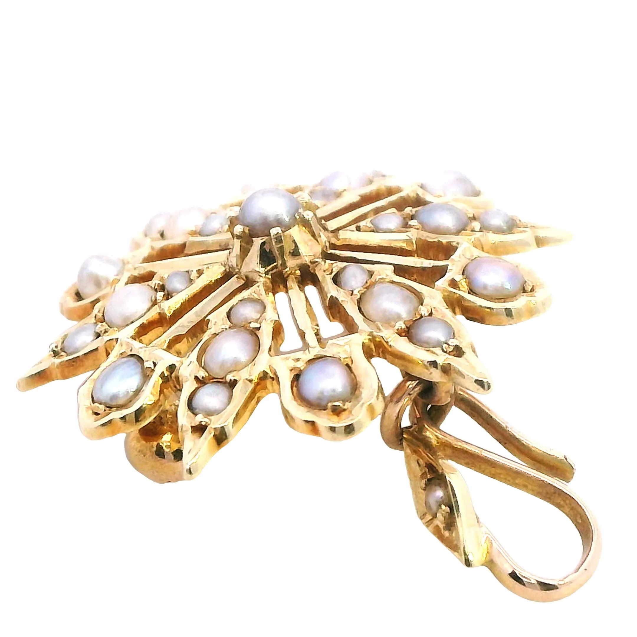 Embrace Radiance with Our 15ct Yellow Gold Pearl Set Star Pendant Brooch