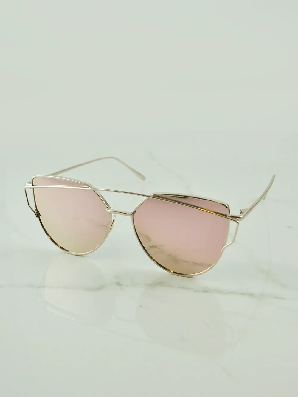 Honey Couture KOURTNEY Sunglasses