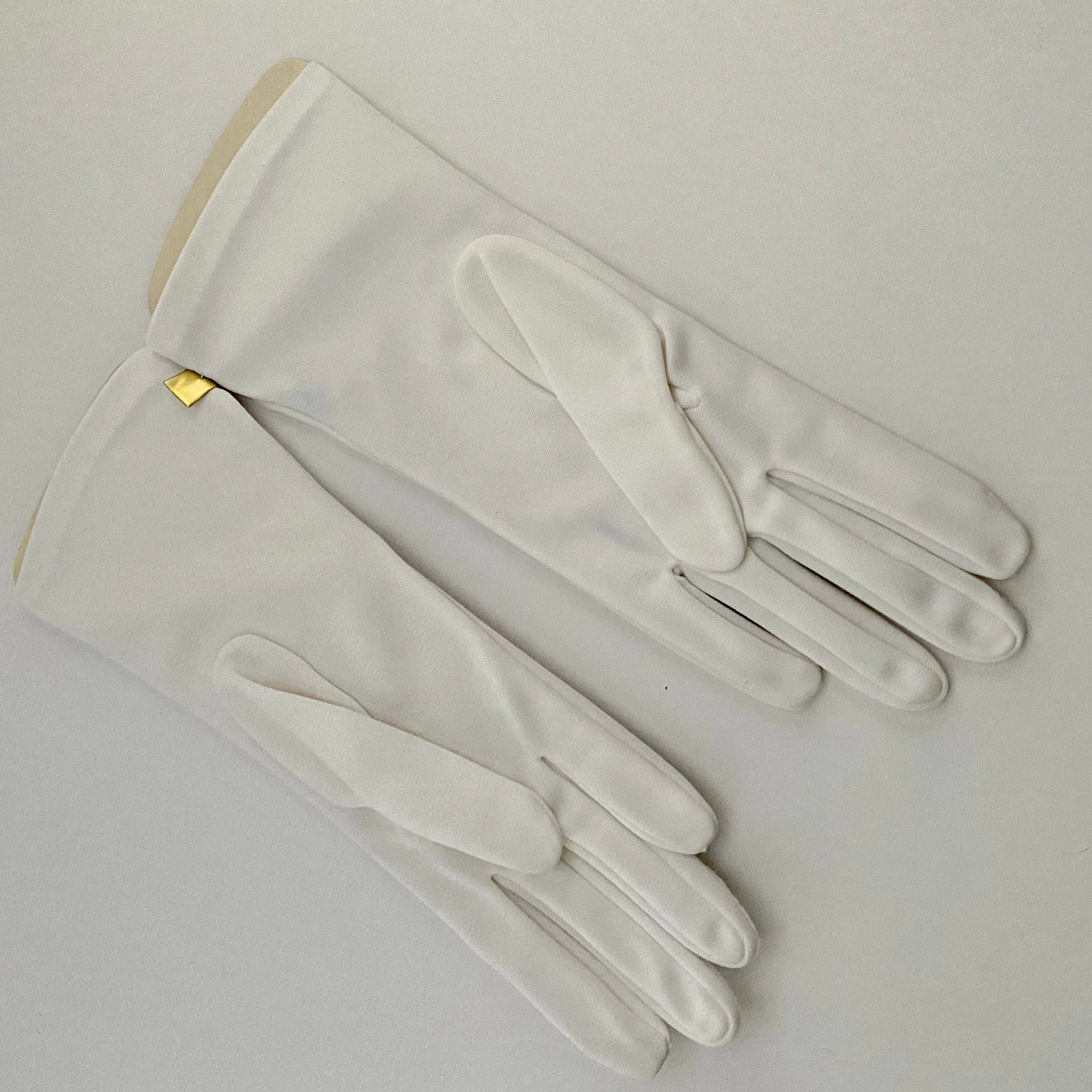 Late 50s/ Early 60s Hand Treat Stretch Gloves