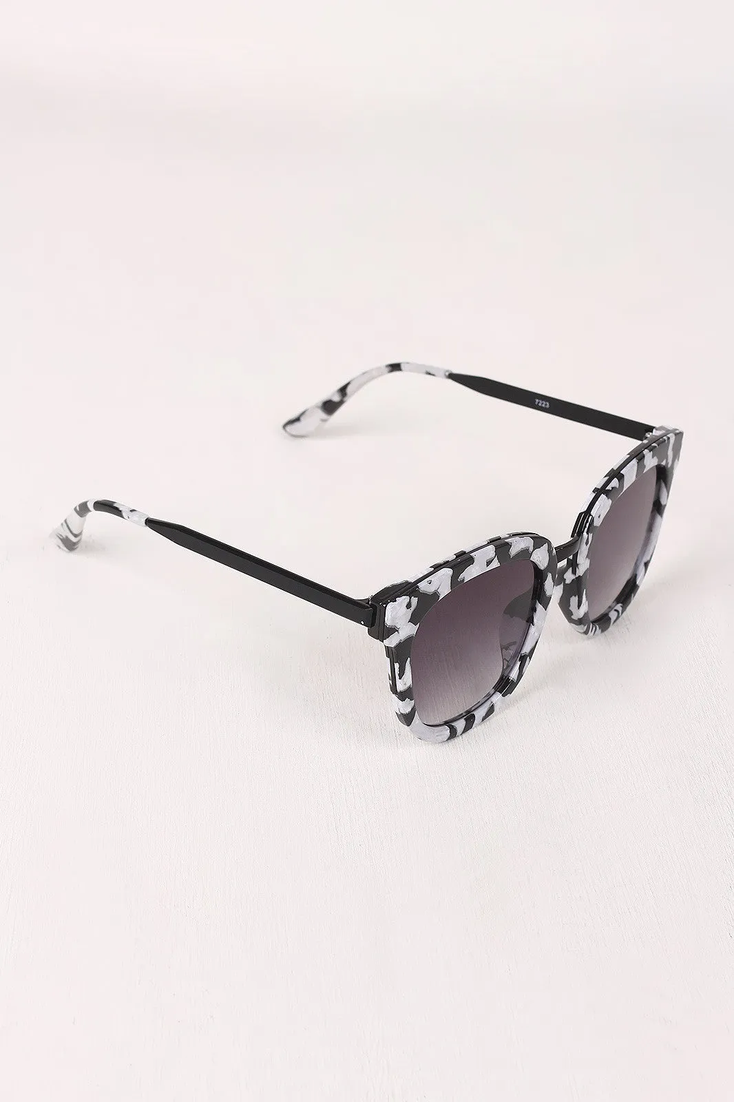 Marble Accent Plastic Frame Cat Eye Sunglasses