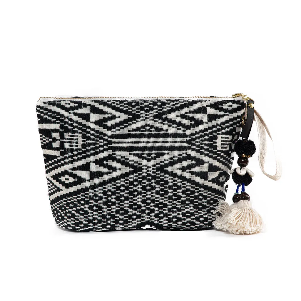 Nicole Pouch Tassel Black