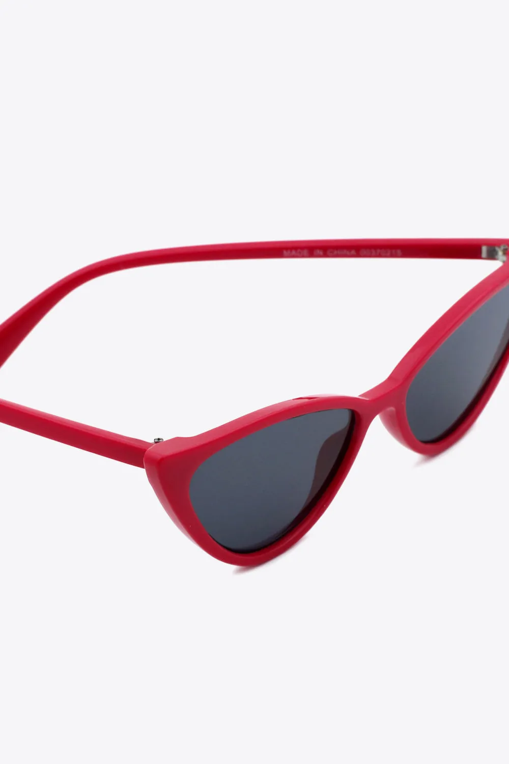 Skipped A Beat Polycarbonate Cat-Eye Sunglasses- Red